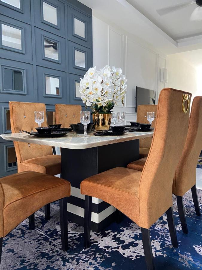 Cheerfull3 Bedroom Townhouse Terrace Kampung Dengkil Bagian luar foto